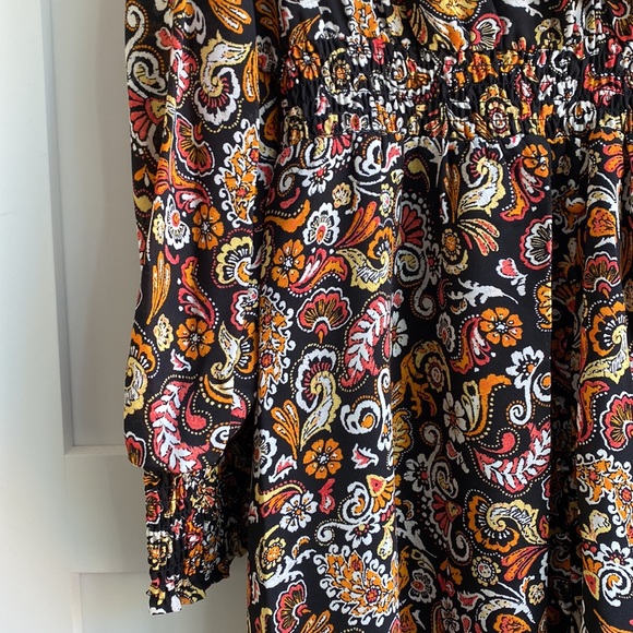 BB Dakota Asheville Mini Dress in Petal Paisley - Picture 6 of 11